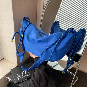 Нови чанти през рамо от найлонов плат Реколта однотонная чанта-скитник Ежедневни Диагонално чанта с голям капацитет Модни Универсална женска чанта